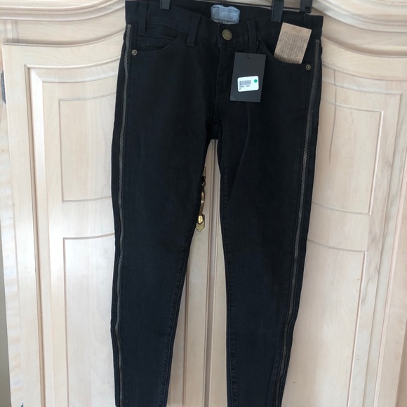 *2/$25 SALE* Current/Elliot Jeans - Picture 2 of 6
